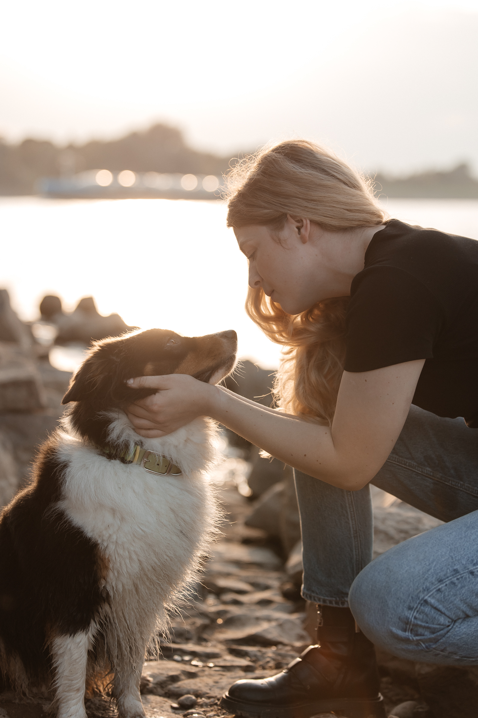 Frau mit Hund